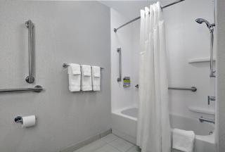 Holiday Inn Express Atmore by IHG - 8