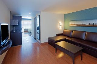 Holiday Inn Express Hotel & Suites Saint - Hyacinthe by IHG - 6