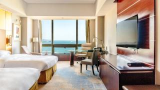 Crowne Plaza Yantai Sea View by IHG - 1