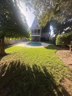 Coastal Villa with Private Heated Pool only a 2 Minute Walk to Top-rated Beaches - 3