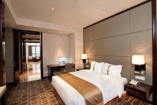 Crowne Plaza Shanghai Jinxiu by IHG - 9