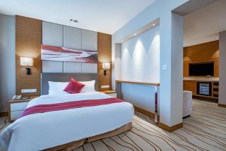 Holiday Inn Panjin Aqua City by IHG - 6