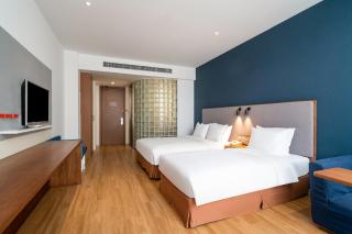 Holiday Inn Express Yangzhou City Center by IHG - 9