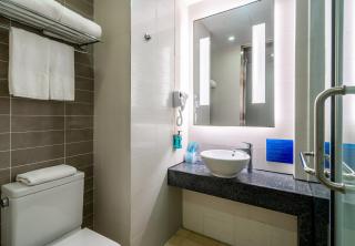 Holiday Inn Express Yangzhou City Center by IHG - 6