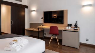 Hotel Crowne Plaza Madrid Airport - 7