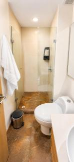 Your Laureles home away from home, great rates! - 2