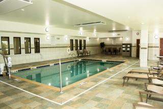 Holiday Inn Express & Suites - Mason City by IHG - 7