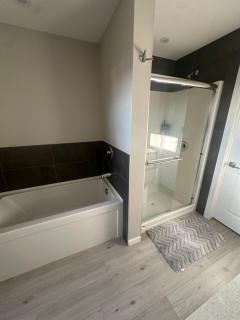 Brand New Bedroom with private bathroom in Keswick with TV - 1