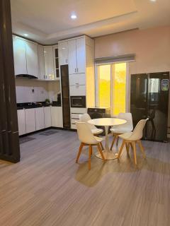 Cozy Apartment by Apex - 6