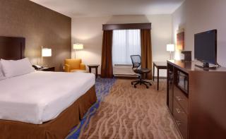 Holiday Inn Express & Suites Overland Park by IHG - 3