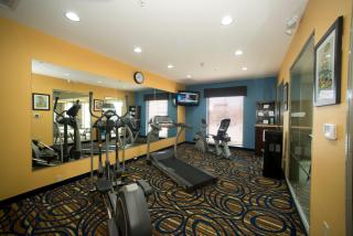 Holiday Inn Express & Suites Morrilton by IHG - 7