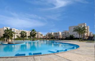 Luxury Amwaj Unit with Garden - 8