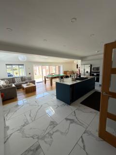 Avon Dhu 6 Bedroom Luxury Retreat Villa - 5