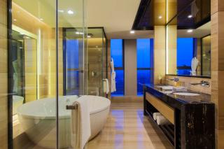 Crowne Plaza Tianjin Meijiangnan by IHG - 8