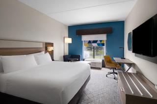 Holiday Inn Express Hotel & Suites Orlando East-UCF Area by IHG - 9