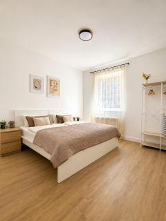 Tempora Homes - Central Apartment - 5