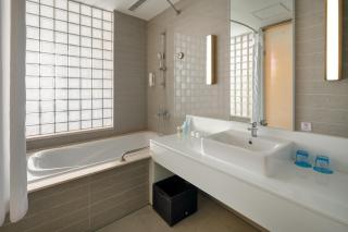 Holiday Inn Express Luoyang City Center by IHG - 8