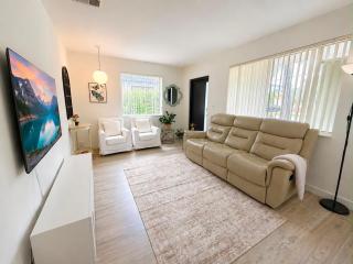 Miami Suite next to brickell - 2