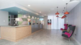 Holiday Inn Express Aberdeen Airport by IHG - 8