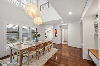 Coastal Rhythms - A Sophisticated Seaside Retreat - 2