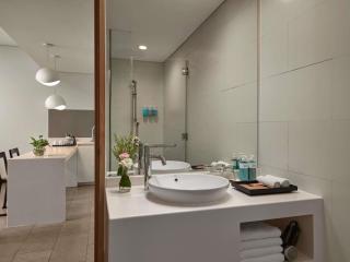 Novotel Living Saigon South - 3