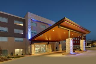 Holiday Inn Express & Suites - Mount Vernon by IHG - 9