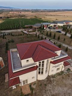 Royal Grapes Park - 6