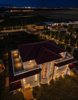 Royal Grapes Park - 1
