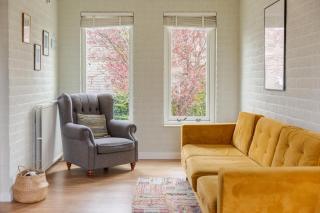Spacious villa in Rijs near IJsselmeer and forest - 4