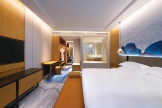 Crowne Plaza Huzhou by IHG - 4