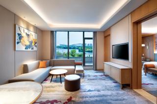 Crowne Plaza Huzhou by IHG - 2