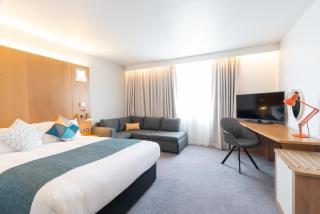 Holiday Inn Bournemouth by IHG - 5