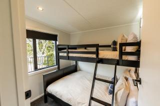 Well Located | Stylish | Scenic - HS86003 - 1