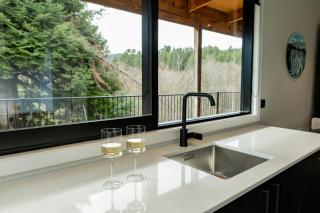 Well Located | Stylish | Scenic - HS86003 - 5