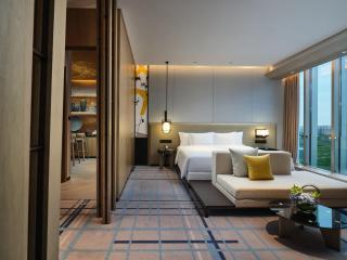 Crowne Plaza Qidong by IHG - 9