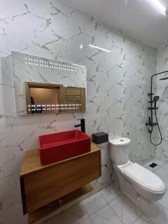 Silver studio with ambient light, airy - 9