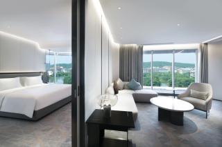 Crowne Plaza Wuhan Optics Valley by IHG - 9