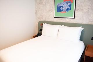 Garner Hotel Reading City Centre by IHG - 6