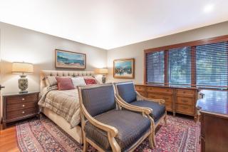 Townhouse Art Gallery in Mammoth's Best Location - 7