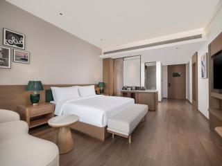 Holiday Inn Resort Wanning Shenzhou Peninsula by IHG - 8
