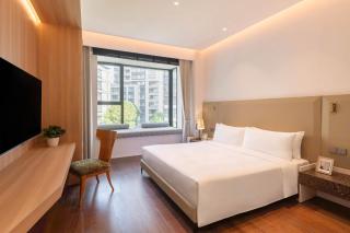 InterContinental Hotels Shanghai Jing'An Ser Apt.by IHG - 5