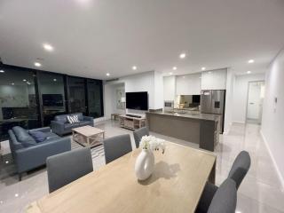 New L63 Hill River CBD ViewPoolSauna - 5