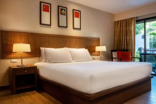 Holiday Inn Resort Phuket Surin Beach by IHG - 4