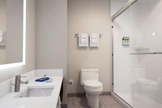 Holiday Inn Express Peotone by IHG -  - 7