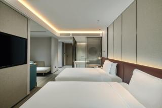 Crowne Plaza Xi'an Weiyang by IHG - 8