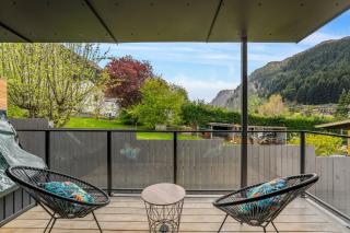 Queenstown Central Escape - 3