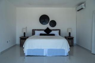 Emotions by Ironshore Resort Limited - 7