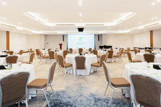 Holiday Inn Riyadh The Business District by IHG - 6