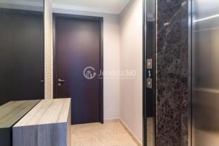 Menteng park emerald 2 bedroom strategic location woth balcony spacious - 4