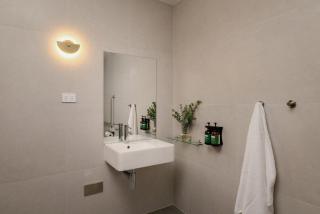 Crowne Plaza Adelaide Mawson Lakes by IHG - 4